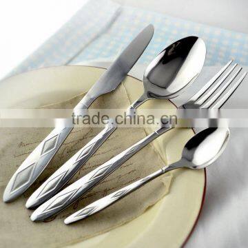 New 4 Piece Stainless Steel Tablewear Knife Fork Spoon Teaspoon Cutlery Set