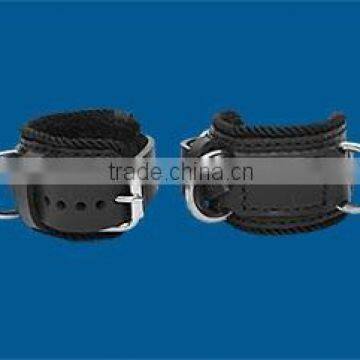 2015 gothic Bondage Wrist Restraint Cuffs leather material