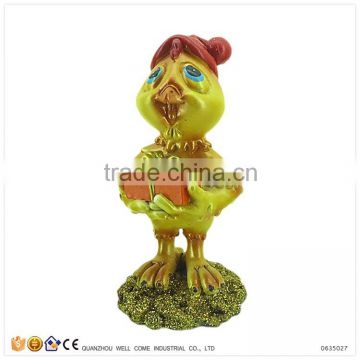 2017 Trending Products Polyresin Rooster Statue Musician Figurines