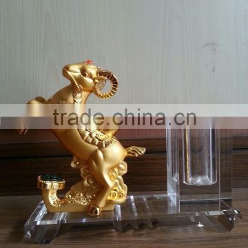 2015 New product gold goat fancy pen holder