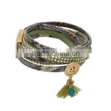 Wholesale Multi Layer Gray Green Snake Leather Bracelet Fashion Charm Tassel Leather Bangle With Magnetic Clasp