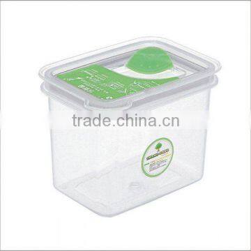 FOOD STORE BOX WITH THE BLOWHOLE