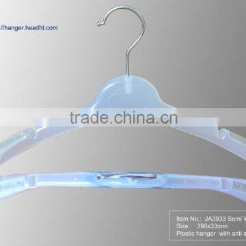 The HEAD jacket plastic hanger with anti-slip shoulder, made in china