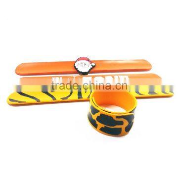 cute silicone bracelet/sports silicone clap clip/funny reflective slap bracelet