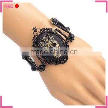 Cheap custom made metal bracelets, skull decoration adjustable bracelet