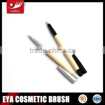 Eya Pretty Retractable Lip Brush