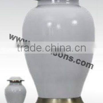 Brass Decorative Urns for Cremation | 2015 Brass Urns Wholesale | Urn Wreath Flowers | Simple Cremation Urns photo-2