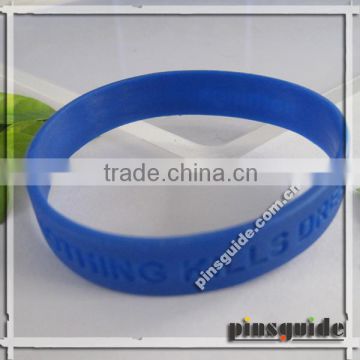 Producing Personalized Soft PVC Rubber Glowing Light Bracelet 2014