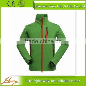 OEM China sale fashion green softshell jackets for men