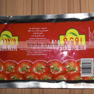 tomato paste packed in sachet