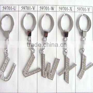 zinc alloy white diamond letter U keychain