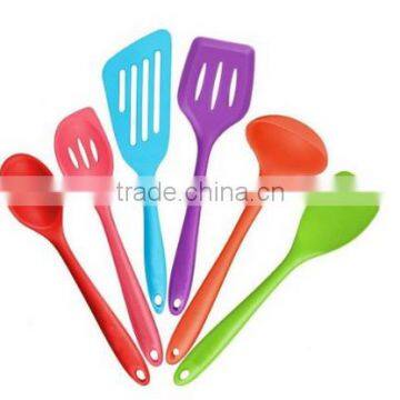 Very Hot Sell of kitchen Utensil Set Silicone