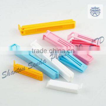 bag clips, plastic bag sealing clip, plastic food seal clip, promotional bag clips,hanging bag clip