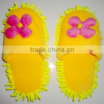 Chenille indoor slipper