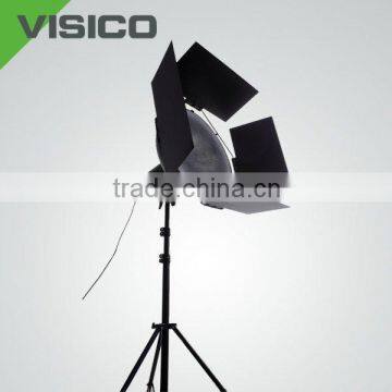 Studio Background big reflector for modify the lighting beauty dish