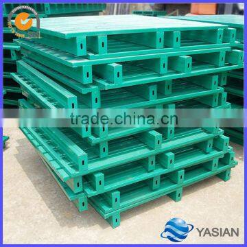 Steel pallet heavy duty rack