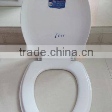 1027 New Style Toilet Seat With Soft Close Function photo-5