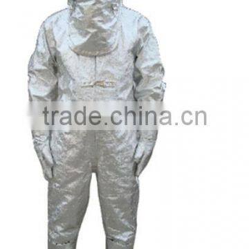 Coverall Style Aluminized Kevlar Fabric Heat Insulation Suit With SCBA For Metal Smelting Industry photo-2