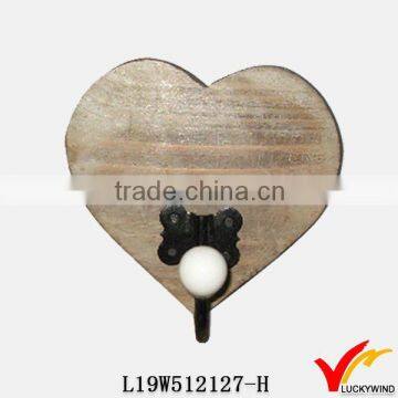 Luckywind antique heart wood wall hook