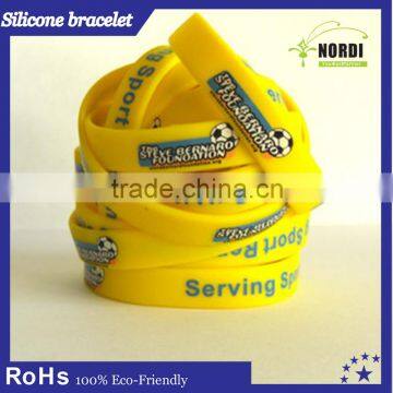 Hand bracelet silicone wristband rubber bracelet for sports on 