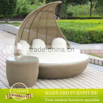 outdoor comfortable PE wicker daybed
