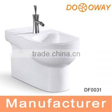 Hot selling ceramics bathroom chaozhou Simple Ceramic Bidet DF0031