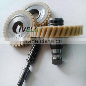 worm wheel and shaft for chassis system
