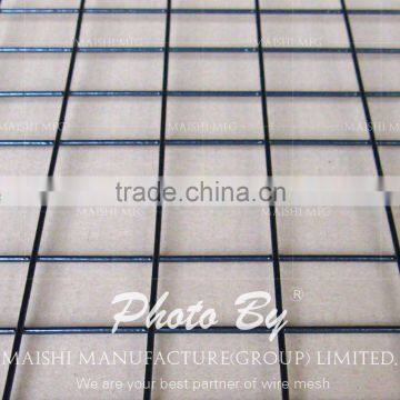 Welded Wire Mesh Fence