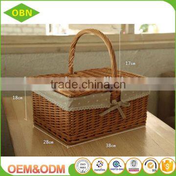Custom China Hand Woven Eco-friendly Material Cheap Handle Empty Wicker Picnic Baskets With Lid photo-4