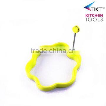 Heart Shaped Silicone Egg Ring Egg Baking Mold Egg Slicer photo-3