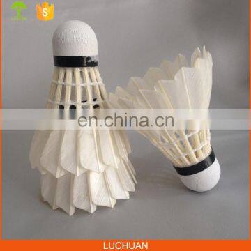 Best Profession Factory 2 Layer Cork Medium Price Nature White Outdoor Goose Badminton Shuttlecock