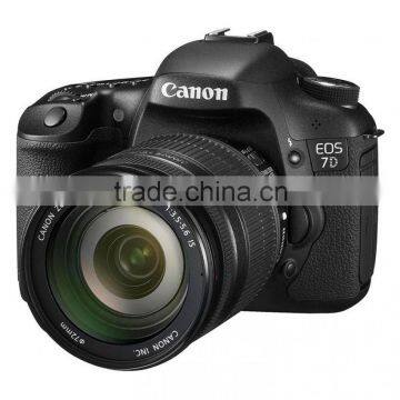 Canon EOS 7D with EF 28-135mm f3.5-5.6 IS USM Kit