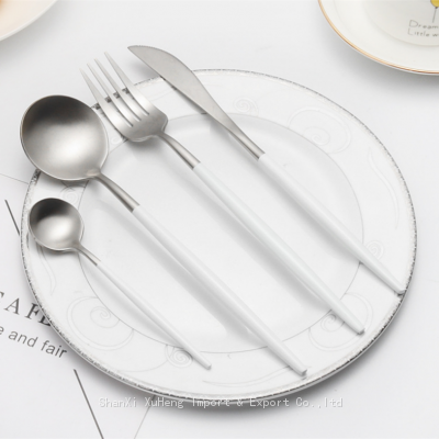 Wholesale White And Silver Stainless Steel Flatware Set For Wedding Decoration