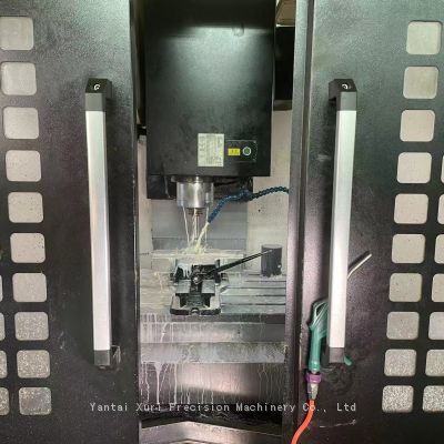 Factory Wholesale Heavy Duty Movable Bench Vise With Anvil Table Vise photo-5