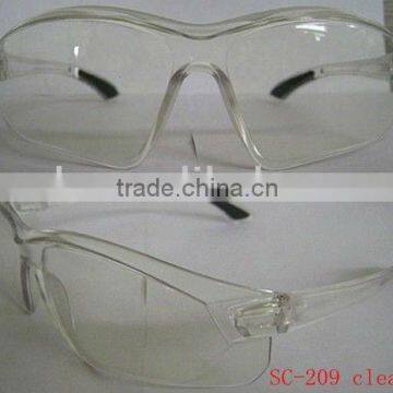 Clear UV400 polycarbonate safety glasses