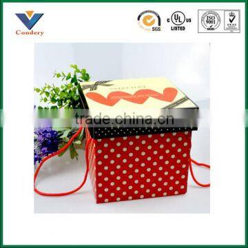 Characteristic Valentine's Day birthday gift cardboard box