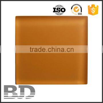 China Shanghai BJD 100x100x8 mm Gold colour Matt Finish Solid Color Mosaic Glass Tile