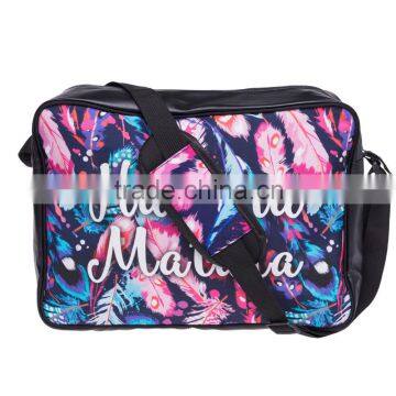 2016 Hot Fashion 3D HAKUNA FEATHERS Printing One Side Leather Courier Bags Shoulder Bag Message Bags photo-3