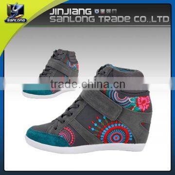 2016 China Beautiful High Neck Wedge Woman Casual Shoe