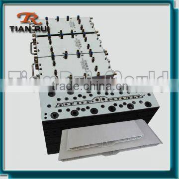 Corrosion PVC Door Panel Extrusion Mold photo-3