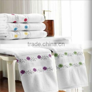 wholesale 100%cotton fabric cheap embroidery bath towels