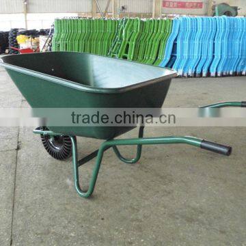 Wheelbarrow With Large Plastic Wheelbarrow Tray photo-2
