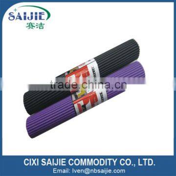 Eco-friendly custom pvc foam anti slip yoga mat, non slip mat for yoga .