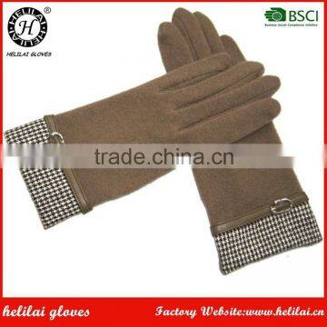 Wholesale Helilai Fashion Warm Ladies Thick Wool Gloves in Winter