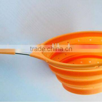 collapsible silicone strainer, foldable silicone colander, silicone kitchen tools strainers,100% Food grade