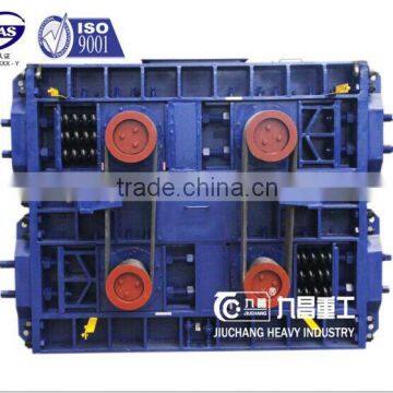 high quality four roller bucker,aspnalt four roller bucker,pebbles roller bucker