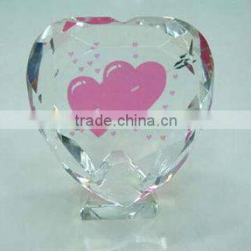 customized design heart shaped pink color crystal heart diamond