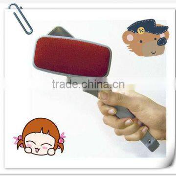 Rotatable Cloth Lint Brush