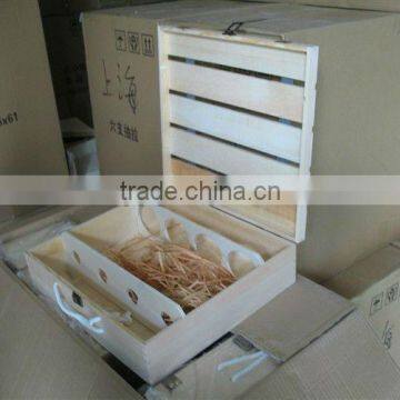 six bottles wooden wine box
