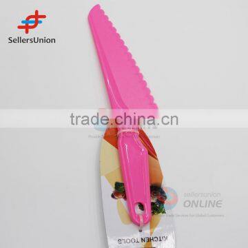 2016 newest design No.1 Yiwu agent commission hot sale Wholesale Pink Plastic Cake Knife